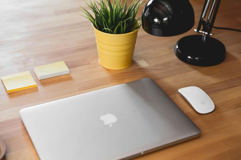 Tips for Organising a Productive Home Office Space
